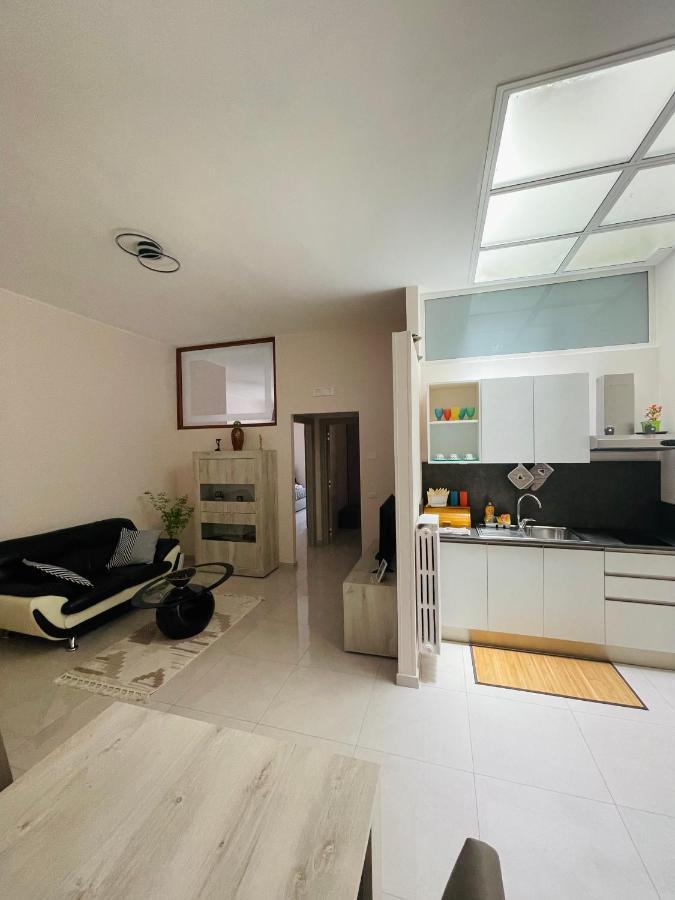 La Dimora Degli Avi Apartment มาเตรา ภายนอก รูปภาพ