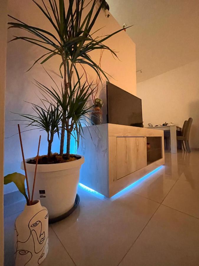 La Dimora Degli Avi Apartment มาเตรา ภายนอก รูปภาพ