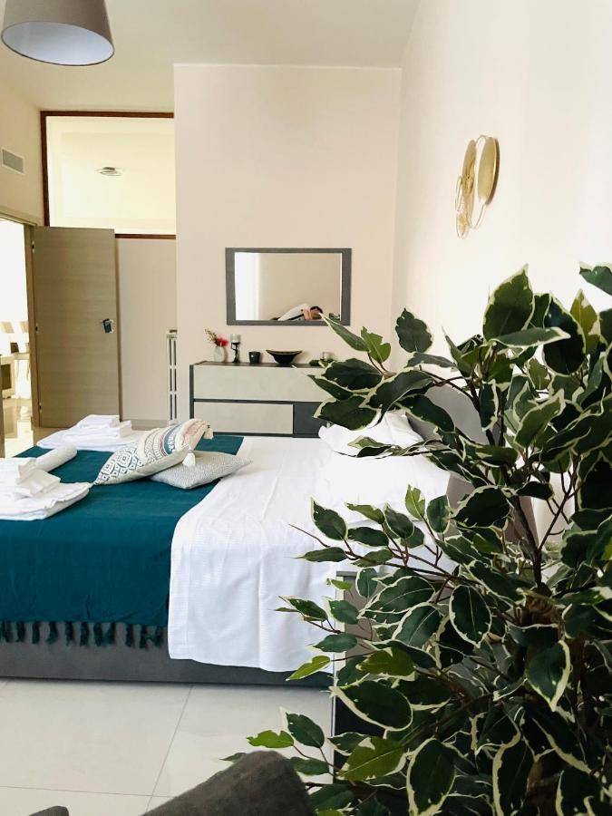La Dimora Degli Avi Apartment มาเตรา ภายนอก รูปภาพ
